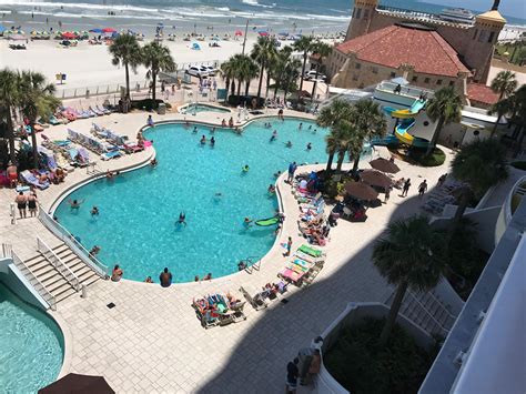 Daytona Beach Hotels Room With Ocean View .